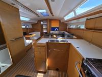 Jeanneau Sun Odyssey 409 Click to launch Larger Image