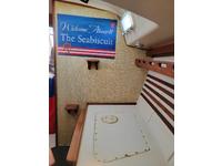 Hunter 30 Click to launch Larger Image