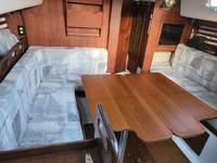 Hunter 30 Click to launch Larger Image