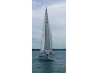 Hunter 30 Click to launch Larger Image