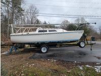 Catalina 22 Click to launch Larger Image