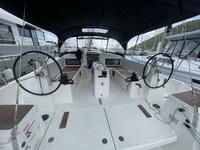 Jeanneau Sun Odyssey 490 Click to launch Larger Image