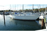 1979 Bayfield Wisconsin 35.5 Bristol 35.5