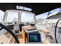 Beneteau oceanis 41.1 Click to launch Larger Image