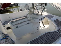 Beneteau 411 Click to launch Larger Image