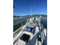 Beneteau Oceanis 400 Click to launch Larger Image