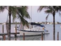 Hake yachts Seaward 32RK Click to launch Larger Image