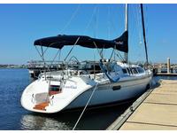 1995 North Palm Beach Florida 34.5 Hunter 336