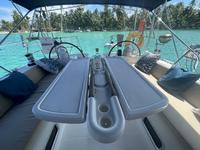 Beneteau Oceanis 473 Click to launch Larger Image