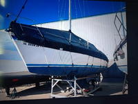 Laguna Yachts Laguna 30 Click to launch Larger Image
