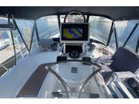 Hunter 45 Center Cockpit Click to launch Larger Image