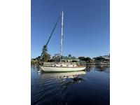 Cape Dory 30C Click to launch Larger Image
