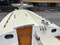 AC 24' Catboat  Click to launch Larger Image