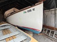 Marshall 22' Catboat Click to launch Larger Image