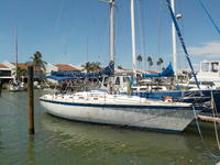 1985 Madeira Beach Florida 40.0 Hunter 40 Legend