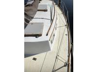 Cat Ketch Corporation Herreshoff Cat Ketch 31 Click to launch Larger Image