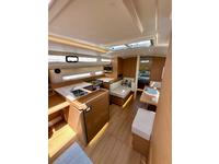Jeanneau Sun Odyssey 410 Click to launch Larger Image