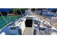 Beneteau Oceanis 510 Click to launch Larger Image