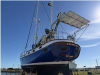 Bluewater yachts vagabond 47 Click to launch Larger Image