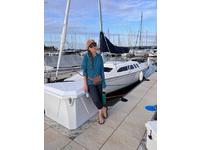 Hunter 240 Click to launch Larger Image