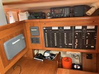 Hunter 460 Click to launch Larger Image