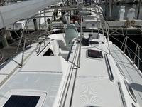 Hunter 460 Click to launch Larger Image