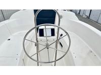 Hunter Marine 280 Click to launch Larger Image