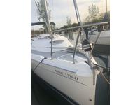 Hunter 31 Click to launch Larger Image