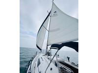 Hunter 31 Click to launch Larger Image