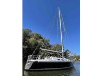 J Boats - Renowed Designer Rod Johnstone's Personal J37-C Wing Keel - Dual Cabin J37-C Racer Cruiser Click to launch Larger Image