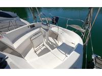 Hunter 326 Click to launch Larger Image