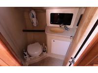 Hunter 326 Click to launch Larger Image