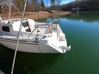 Hunter 27-2 Click to launch Larger Image