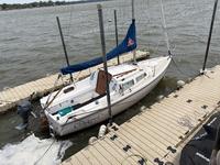 Catalina 22 Click to launch Larger Image