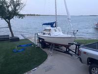 Catalina 22 Click to launch Larger Image