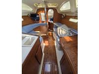 Hunter 336 Click to launch Larger Image