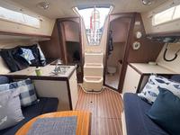 Hunter 27-3 Click to launch Larger Image