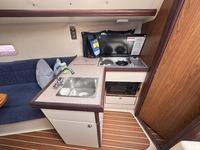 Hunter 27-3 Click to launch Larger Image