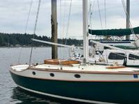 Edey & Duff Stone Horse Click to launch Larger Image