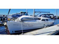 2007 Green Cove Springs Florida 44 Hunter 44 Deck Salon
