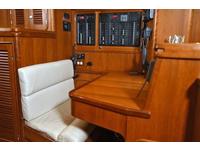 Passport 545 Vista Center Cockpit Click to launch Larger Image