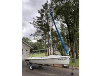 Catalina Capri 16.5 Click to launch Larger Image