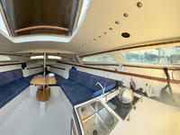 Catalina 250 water ballast swing keel Click to launch Larger Image