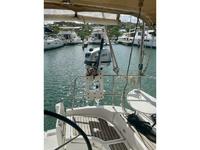 Beneteau 423 Click to launch Larger Image