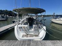 Beneteau 423 Click to launch Larger Image