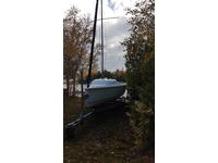 Hunter 216 Click to launch Larger Image