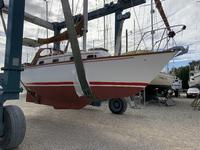 Cape Dory 270 Click to launch Larger Image