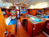 Beneteau oceanis 390 Click to launch Larger Image