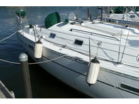 Beneteau 331 Click to launch Larger Image