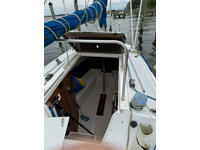 catalina C250 Click to launch Larger Image